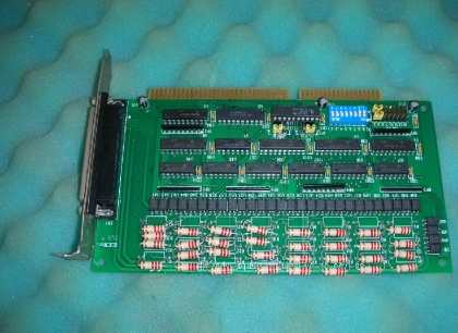 1903733000